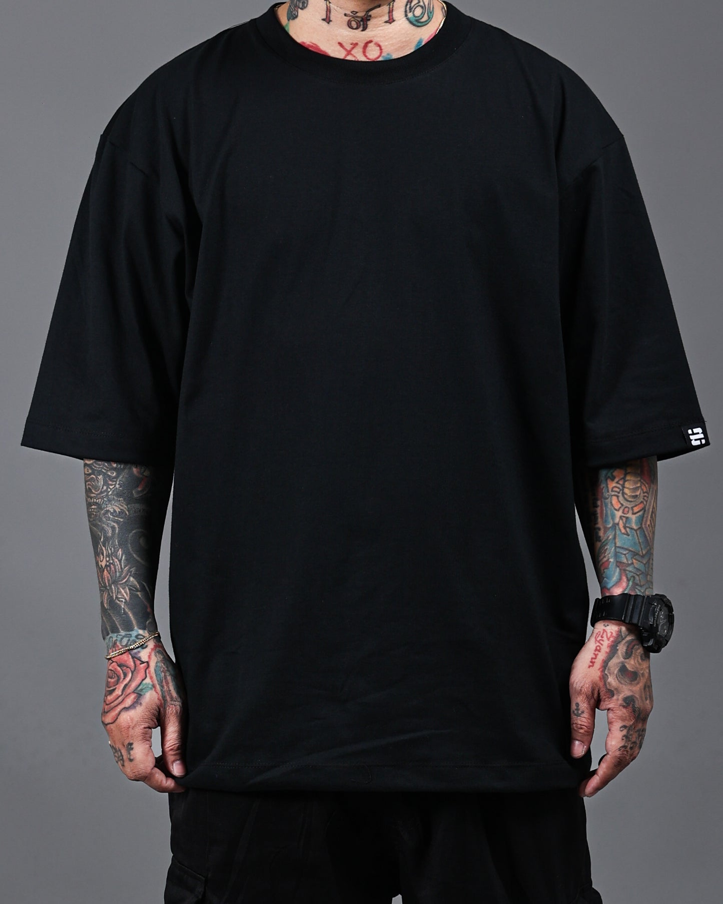 Classic Black Oversize Fit