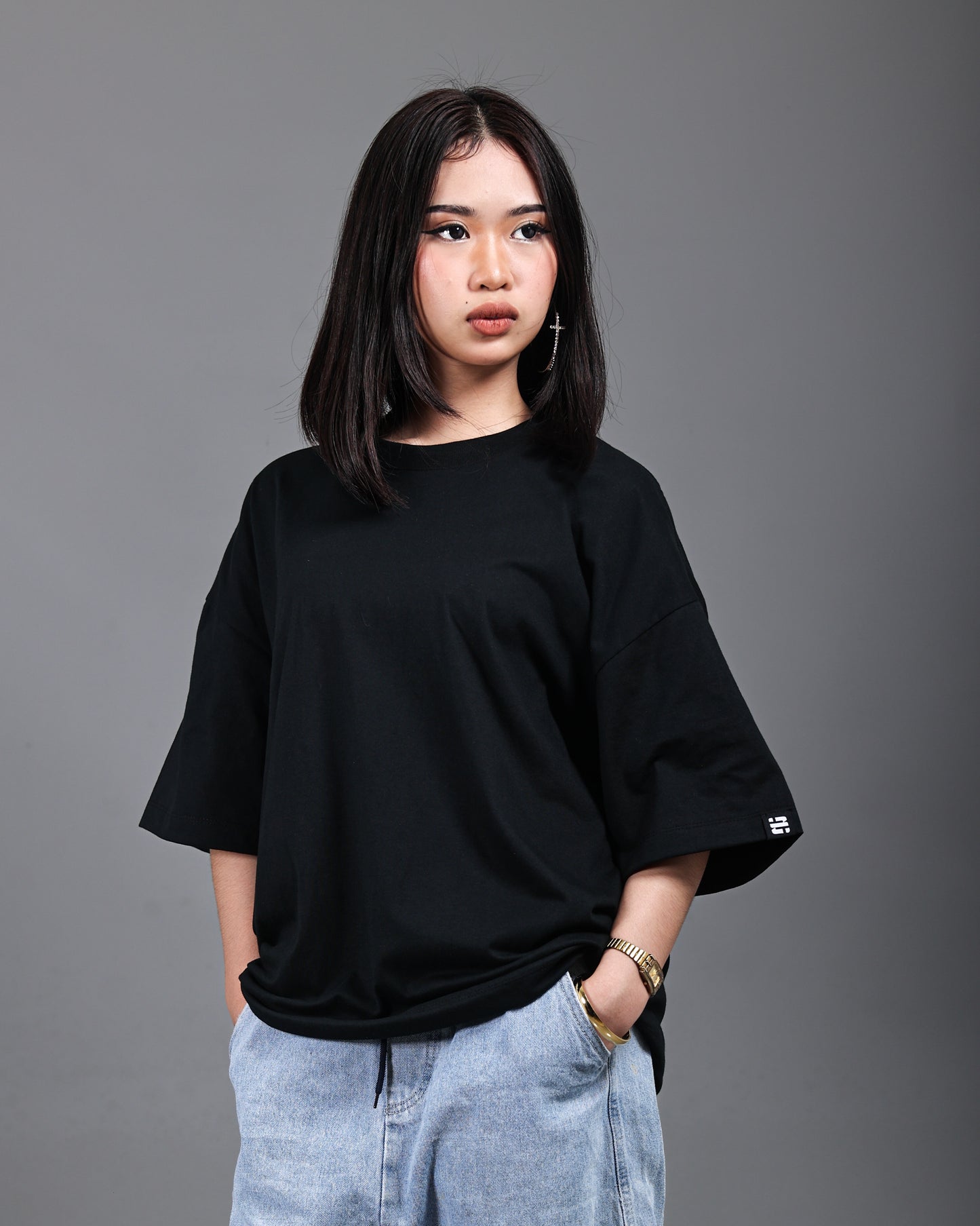 Classic Black Box Fit
