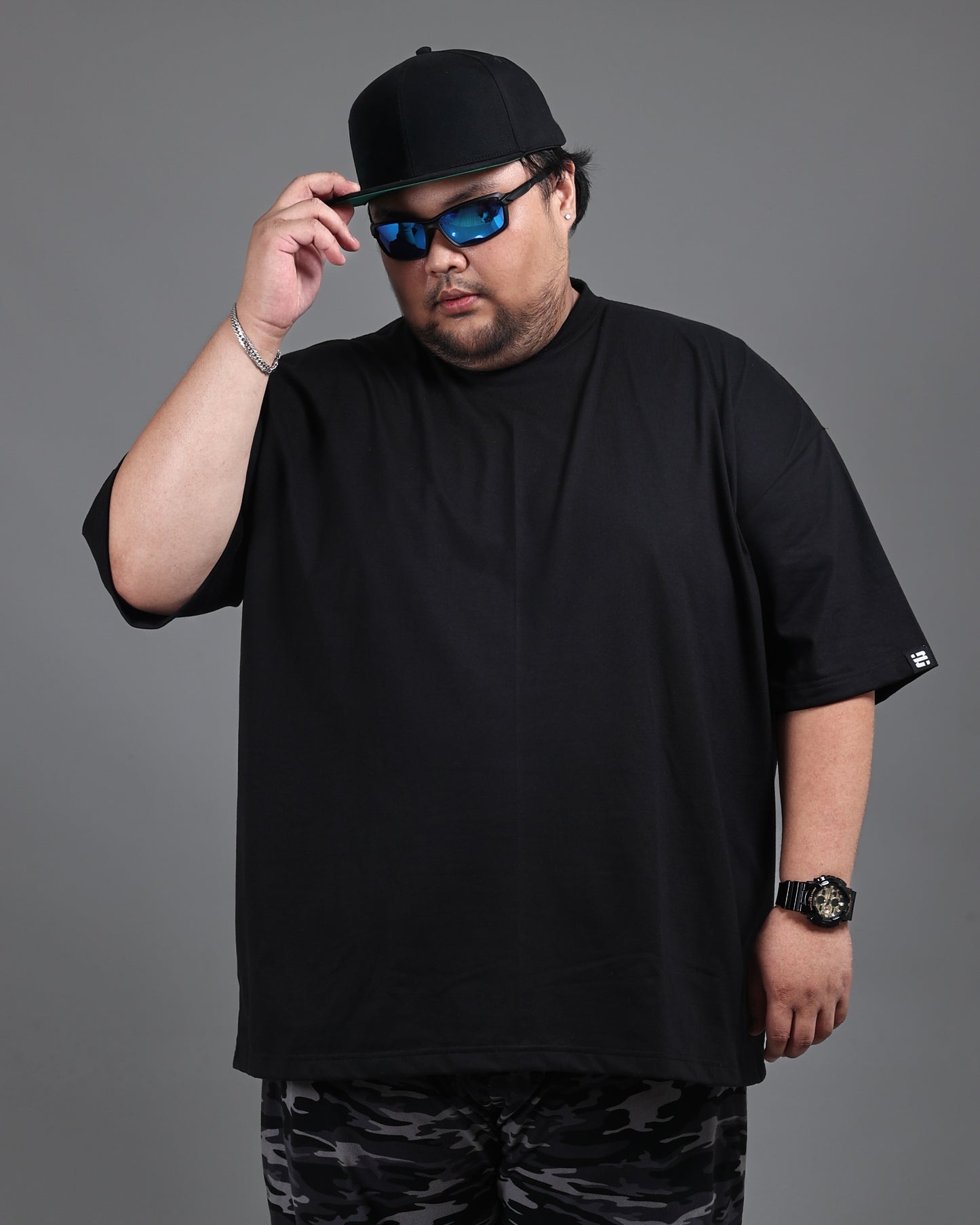 Classic Black Plus Fit